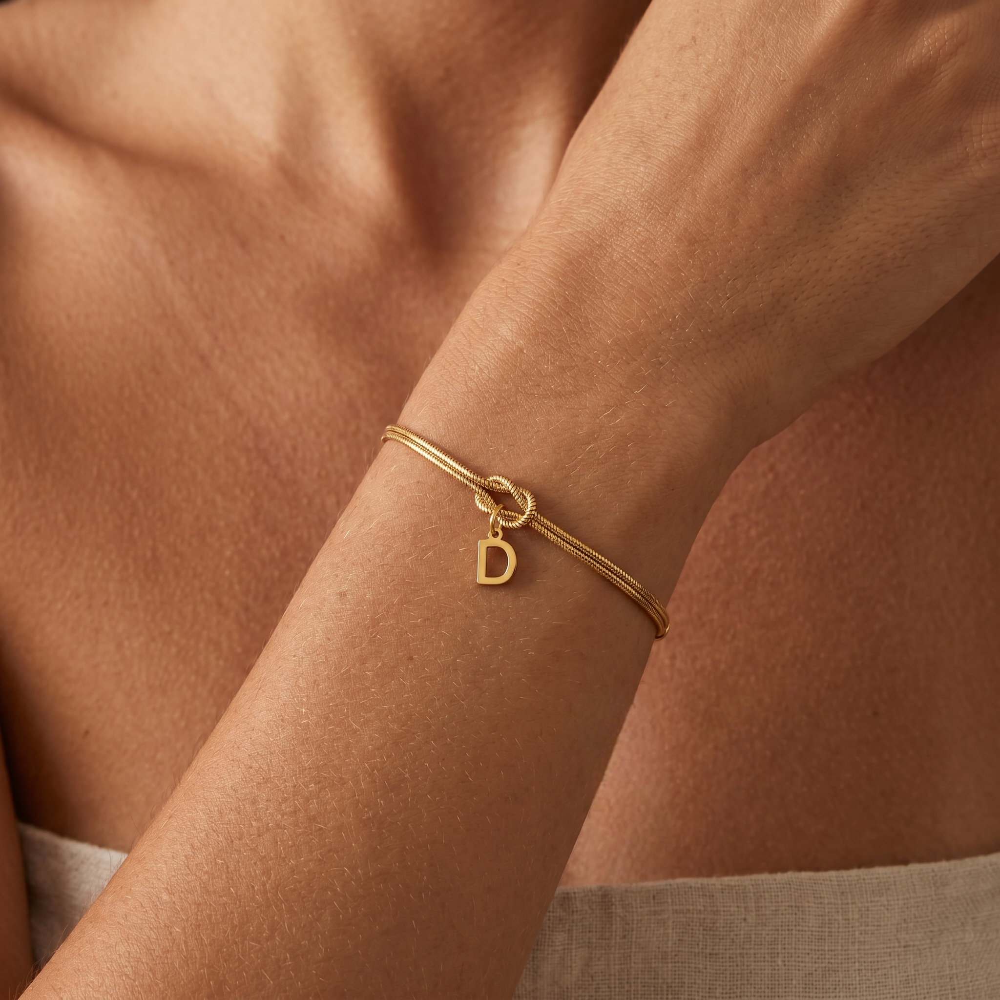 Initial Bracelet "Bond"